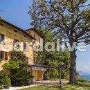Villa plurilocale in vendita a manerba-del-garda